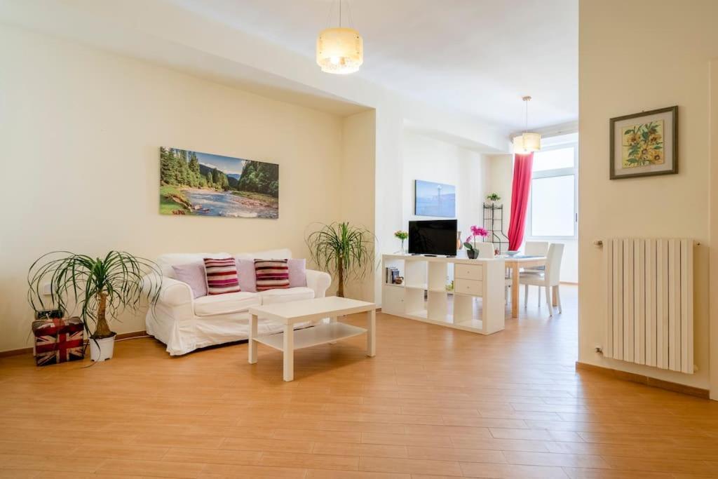 Carlotta - Italian Living Daire Bari Dış mekan fotoğraf